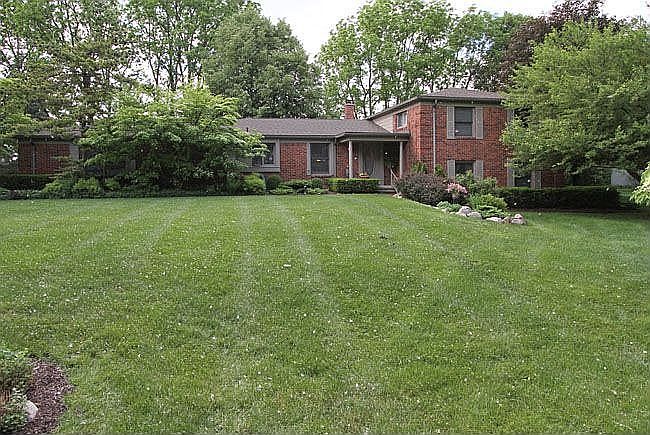 1st image of 4527 Broughton Dr