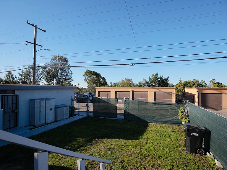 3182 Clairemont Dr #3182 — Photo 12