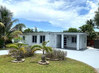 7330 NW 6th St, Miami, FL 33126