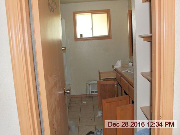 4th image of 22607 40th Ave E