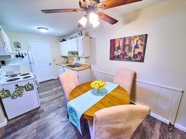 Heathbriar Apartments | 4874 S Village Dr, Toledo, OH