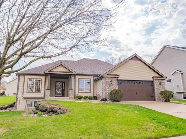 913 Eagle Crest Drive, Madison, WI 53704