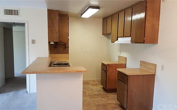 2nd image of 23515 Lyons Ave Unit 255