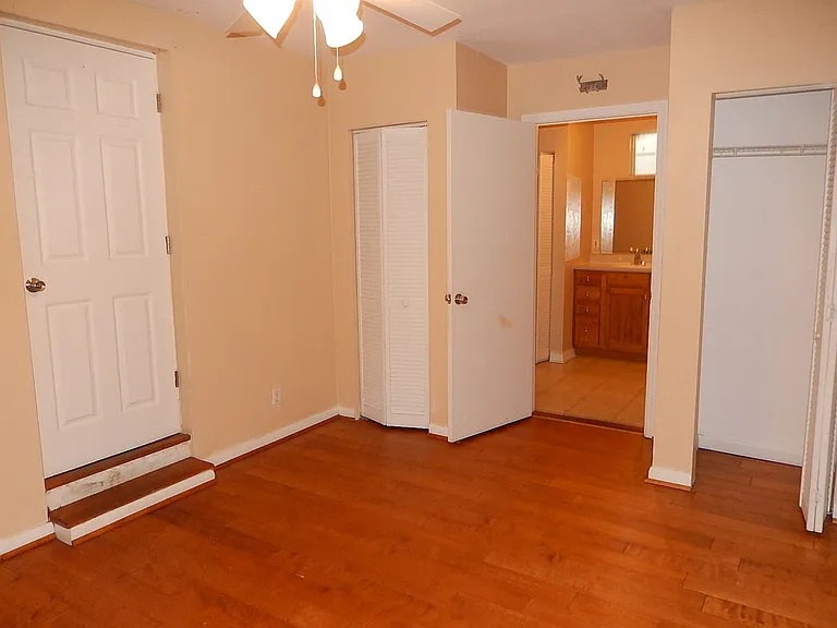 212 Edwards St — Photo 19