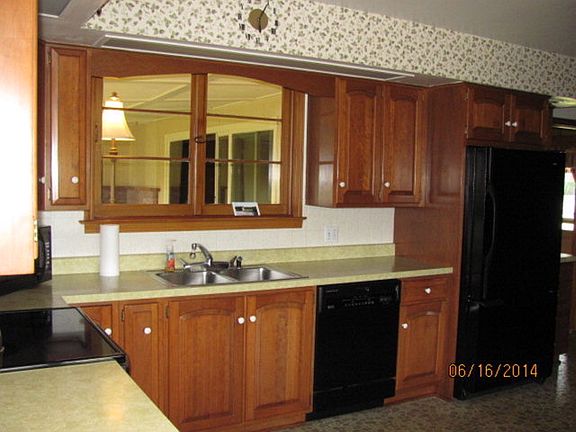 4th image of 601 Parkview Dr