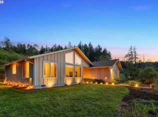 29770 Kloutz Rd, Eugene, OR 97405