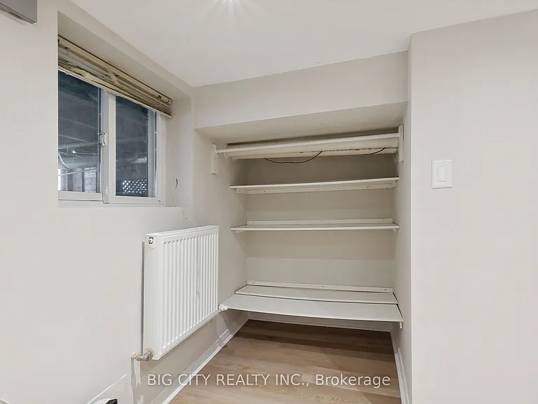 178 Douglas Ave #LOWER — Photo 12