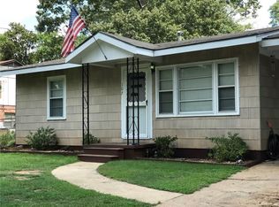 107 N 19th St, Opelika, AL 36801