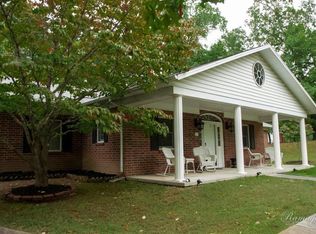 9396 Summers Rd, Rogers, AR 72756