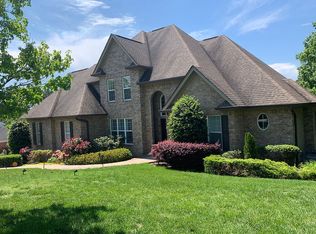 1930 Bay Pointe Dr, Hixson, TN 37343