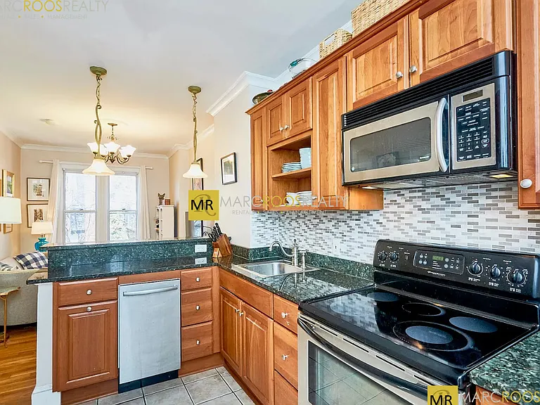80 Revere St #5 — Photo 3