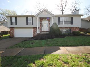 4412 Morning Dove Ct, Saint Louis, MO 63128