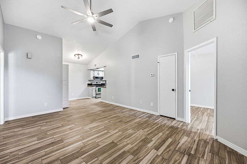 1st image of 5136 E Evergreen St Unit 1051