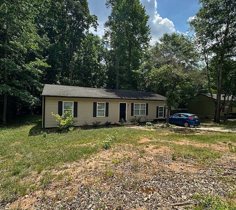 1st image of 175 Sarsen Cir