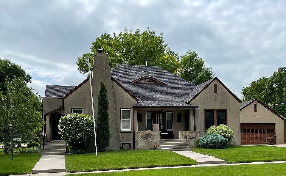 1st image of 2602 5th Ave