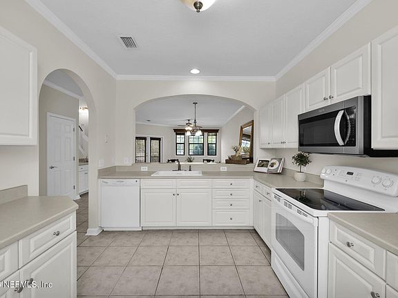 4th image of 3117 HALEY POINTE Road
