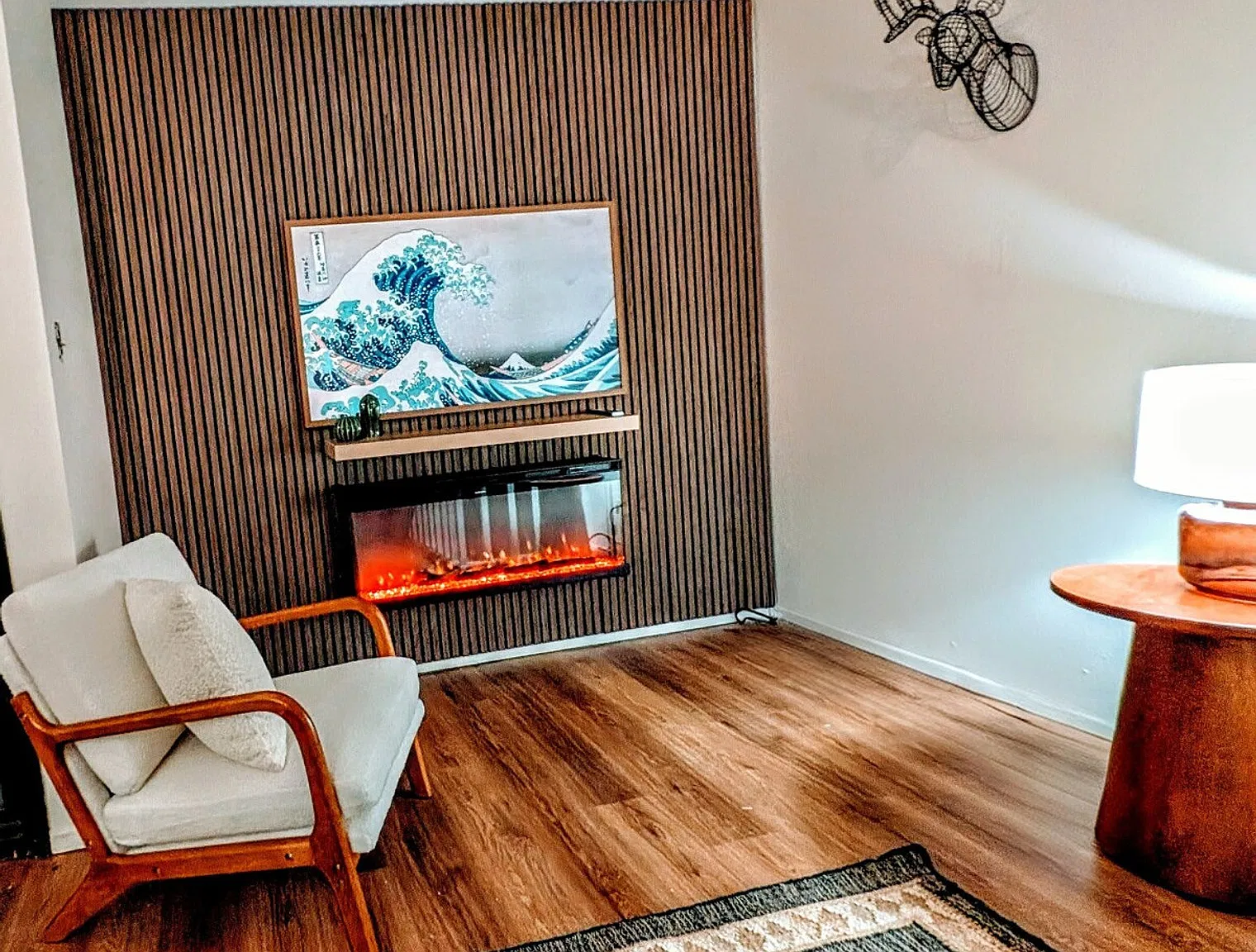 3 bed, 2.0 bath, $8,994 — Photo 1