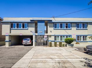 VAN33, Van Nuys, CA 91406