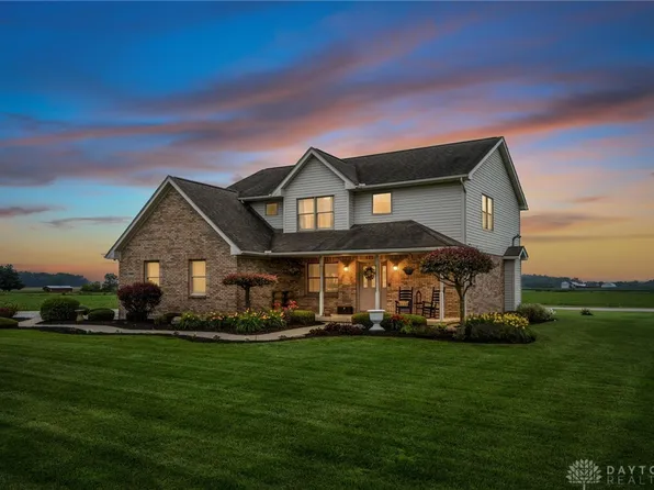 14960 Westbrook Rd, Brookville, OH 45309