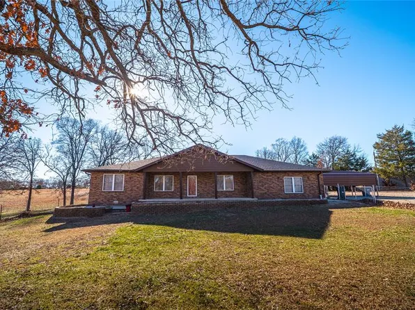 25700 Highway 32, Lebanon, MO 65536