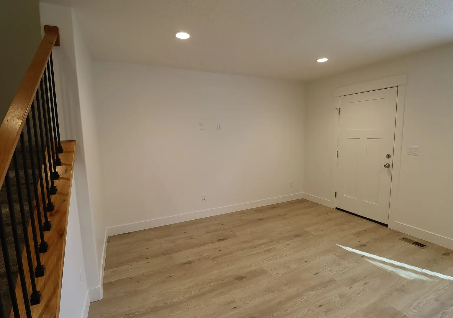 Holiday Move-In Special! Brand New Santaquin Townhomes — Photo 2