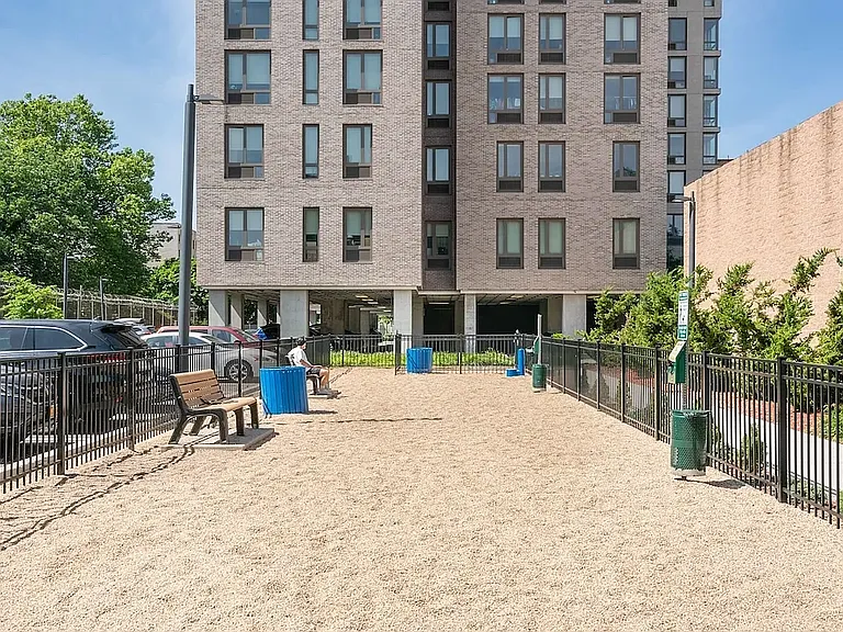 626 Flatbush Ave #20H — Photo 8
