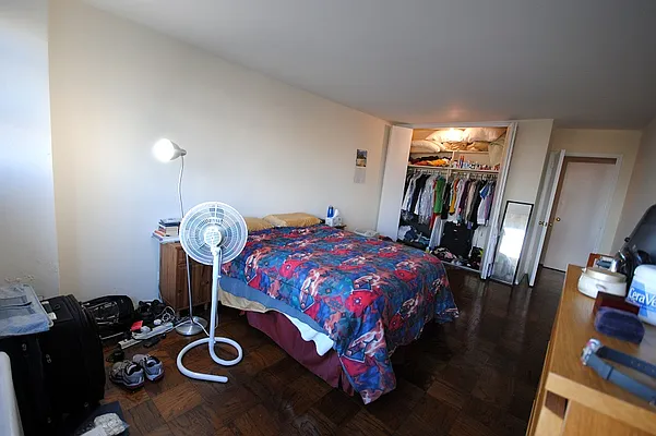Rented by Bold New York | media 26