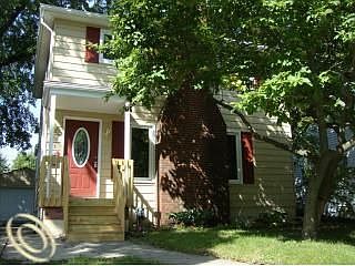1st image of 763 Farmdale St