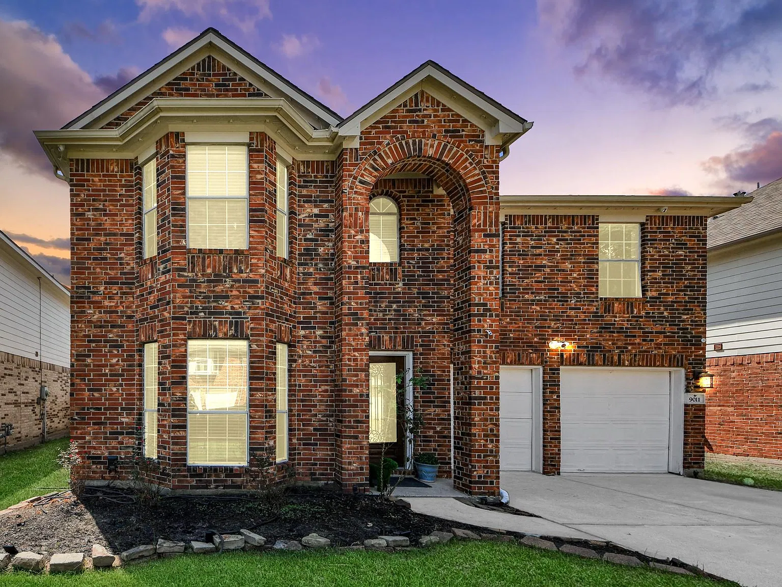 4 bed, 2.5 bath, 2678 sqft, $2,550 — Photo 3