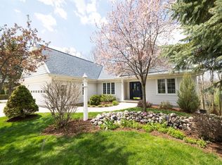 535 River Dr, Mayville, WI 53050