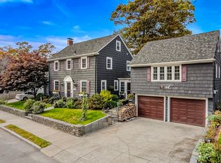 1146 Ray St, Fall River, MA 02720