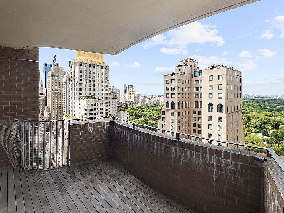 1st image of 58 W 58th St APT 33C