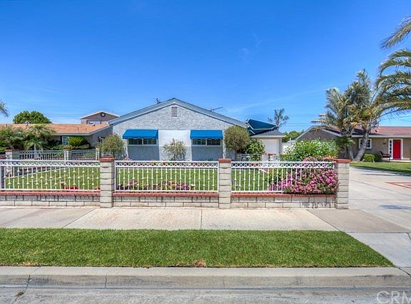 3rd image of 6551 Cornelia Cir