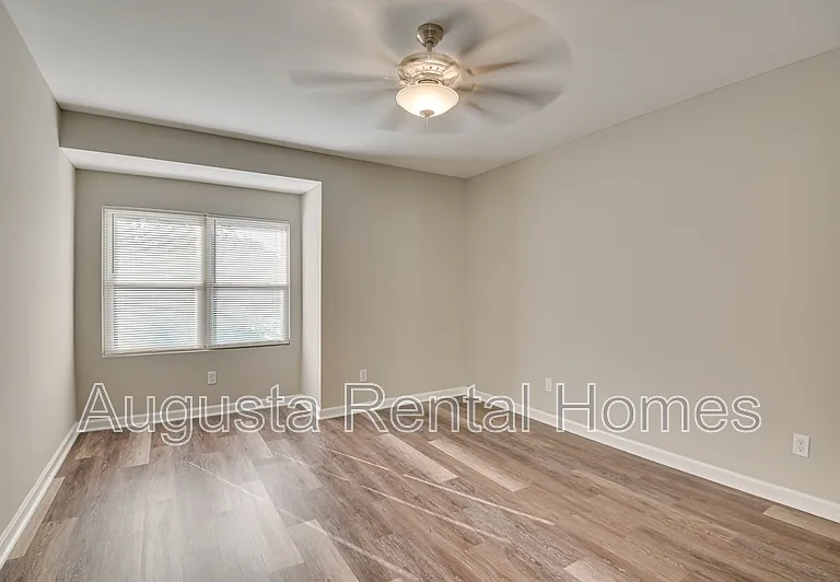 1402 Johns Rd #B — Photo 19