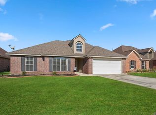 23867 Southpoint Dr, Denham Springs, LA 70726