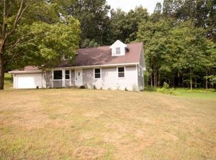 2469 Grand River Dr NE, Grand Rapids, MI 49525