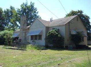2809 W Commercial St, Ozark, AR 72949