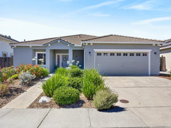 2725 Bellows St, Davis, CA 95618