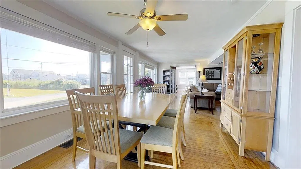 2 Pilgrim Ave — Photo 3