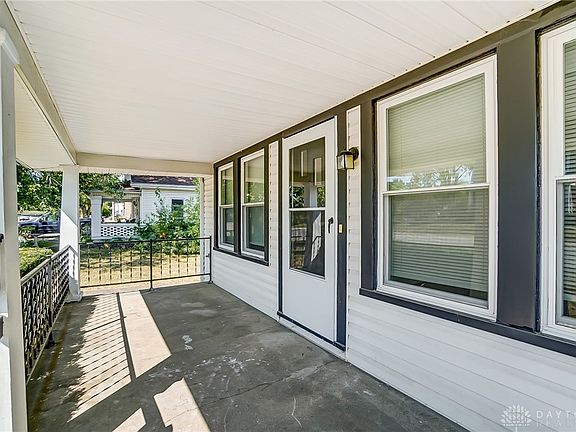 4th image of 1837 Fieldstone Dr