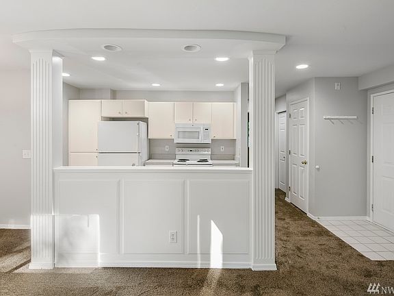 3rd image of 6529 200th St SW APT 101