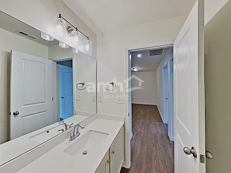 516 Woodall Rd — Photo 14