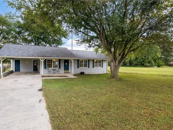 94 Burnt Hickory Dr SW, Cartersville, GA 30120
