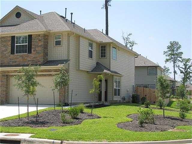 1st image of 23 Fairlee Ct