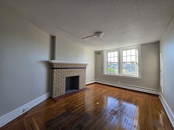 5th image of 36 Derby Ave #E