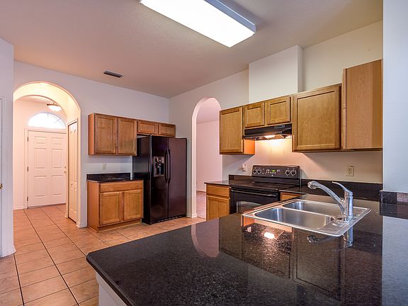 4th image of 3548 Olde Lanark Dr