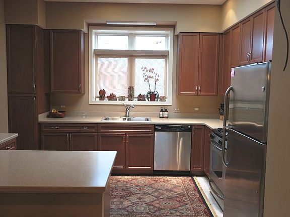Tons of counter space