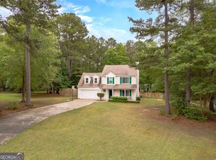 4330 Willow Springs Dr, Loganville, GA 30052