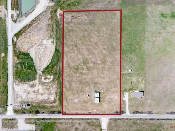 114 County Road 4511, Decatur, TX 76234