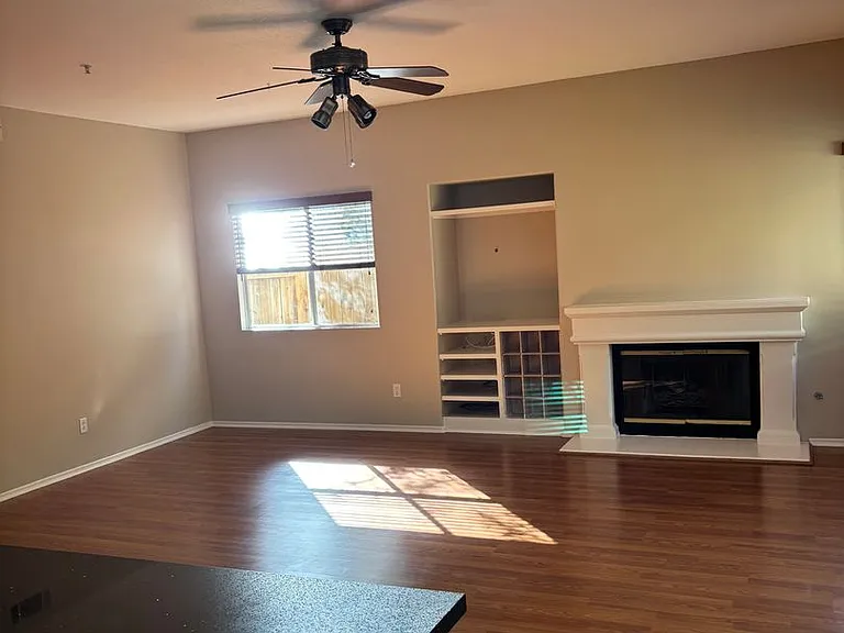 10463 Graham Ct — Photo 29